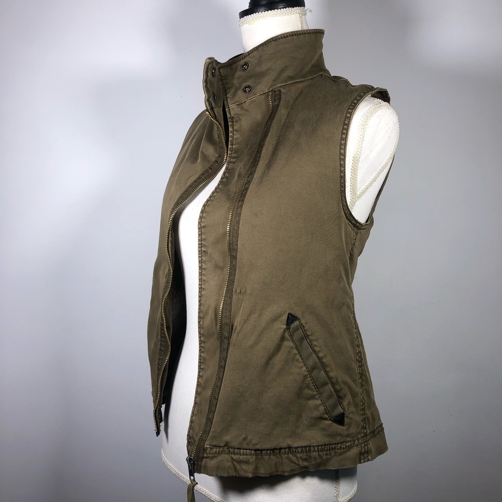 ANTHROPOLOGIE Marrakech Sherpa Lined Vest - Picture 5 of 16